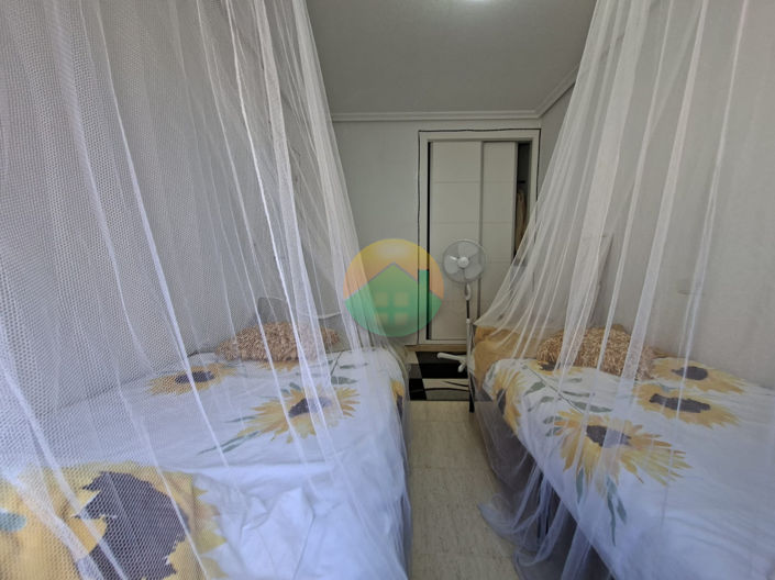 Image No.18-2 Bed House for sale