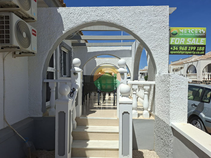 Image No.8-2 Bed House for sale