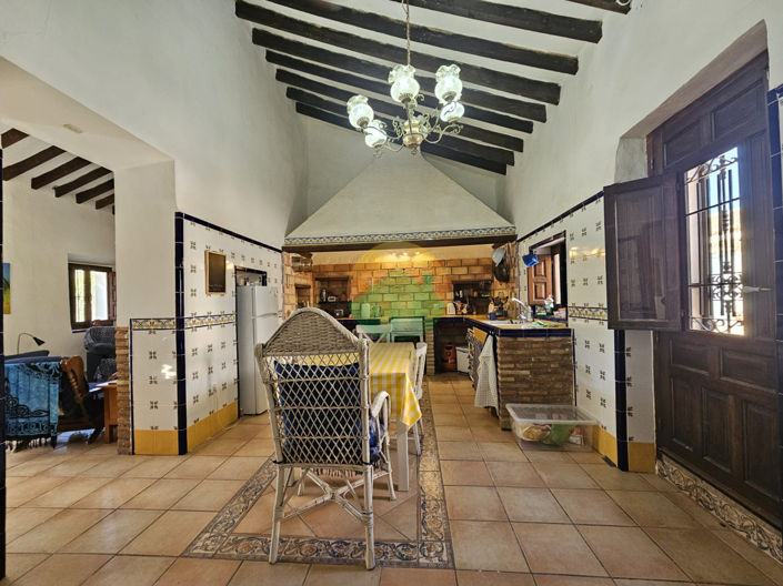 Image No.10-6 Bed Finca for sale