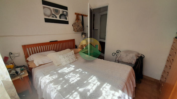 Image No.16-4 Bed House for sale