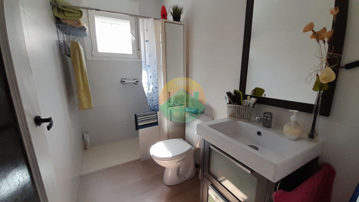 Image No.20-4 Bed House for sale