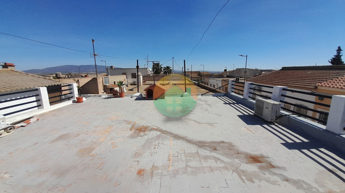 Image No.24-4 Bed House for sale