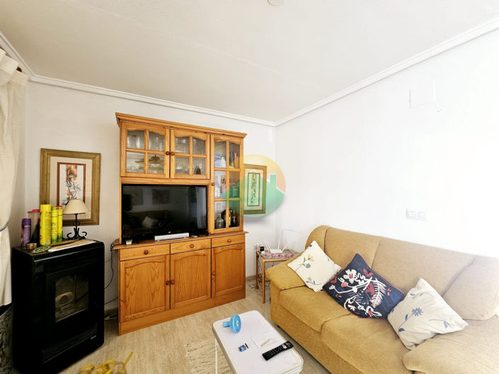 Image No.13-2 Bed Semi-Detached for sale