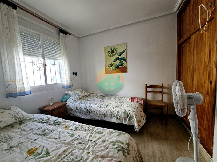 Image No.17-2 Bed Semi-Detached for sale