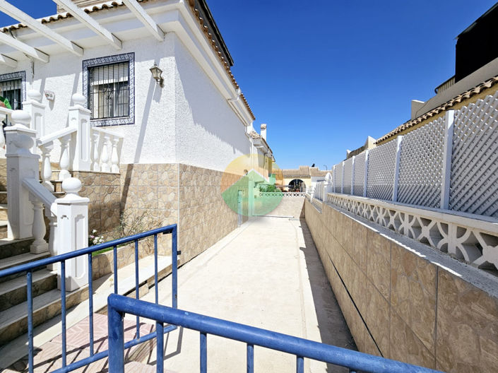 Image No.4-2 Bed Semi-Detached for sale