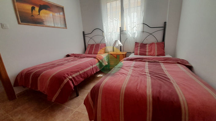 Image No.21-2 Bed House for sale