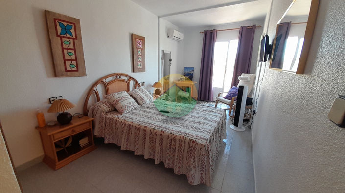 Image No.17-4 Bed House for sale