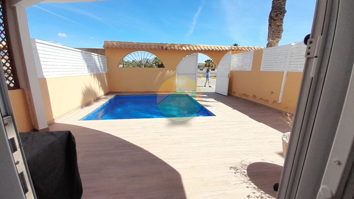 Image No.7-4 Bed House for sale