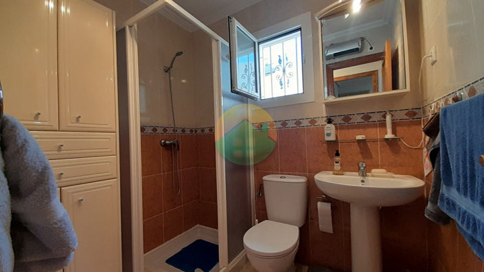 Image No.21-2 Bed House for sale