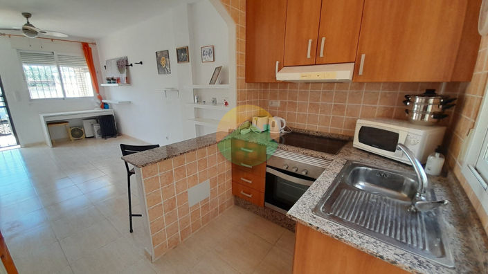 Image No.16-2 Bed Semi-Detached for sale