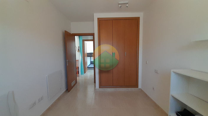Image No.20-2 Bed Semi-Detached for sale