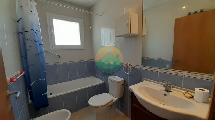 Image No.22-2 Bed Semi-Detached for sale
