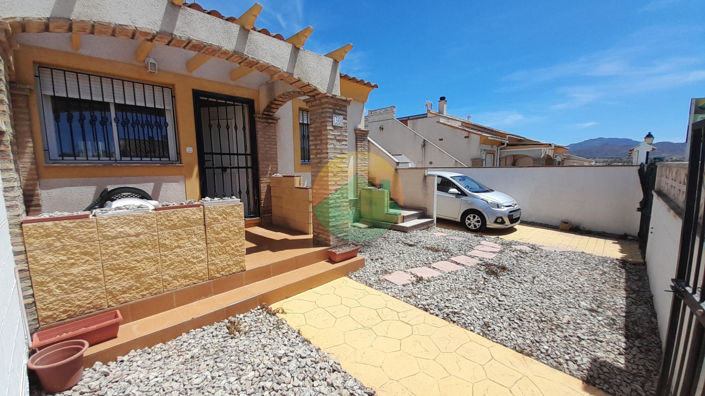 Image No.5-2 Bed Semi-Detached for sale