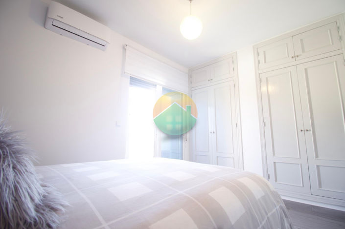 Image No.15-3 Bed Semi-Detached for sale