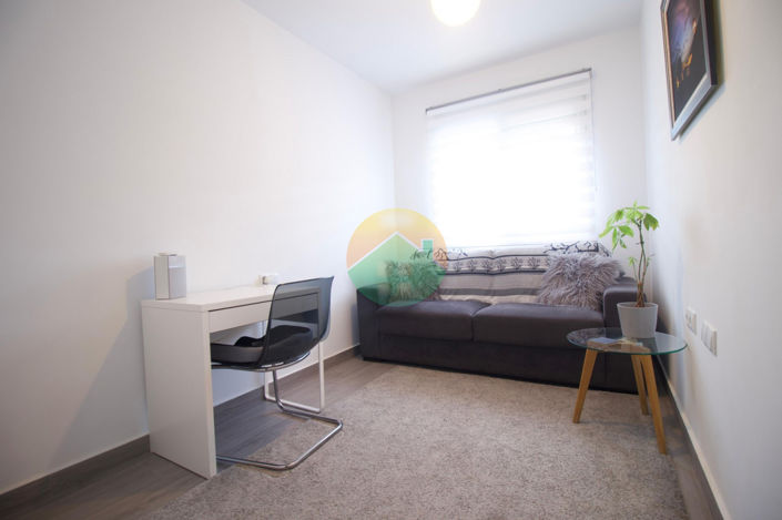 Image No.18-3 Bed Semi-Detached for sale