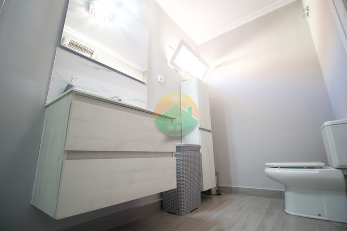Image No.21-3 Bed Semi-Detached for sale