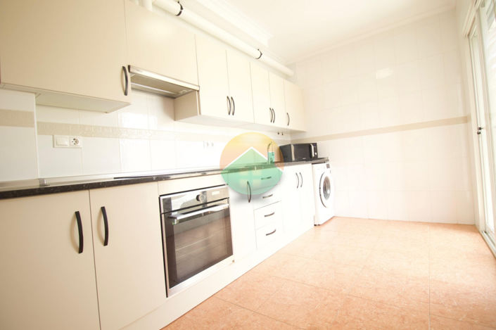 Image No.13-3 Bed Semi-Detached for sale