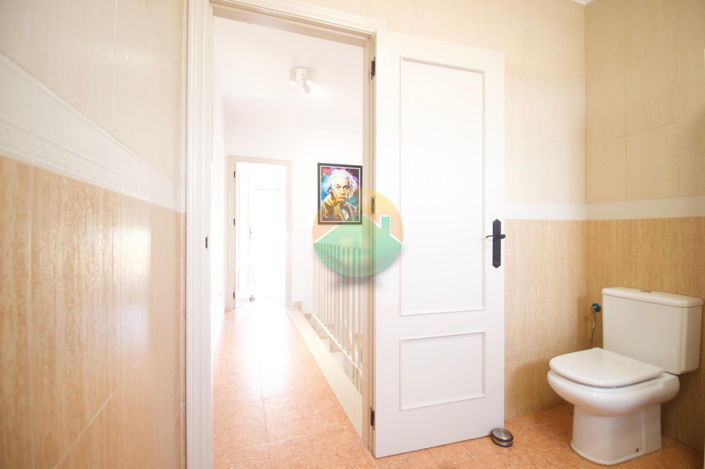 Image No.22-3 Bed Semi-Detached for sale