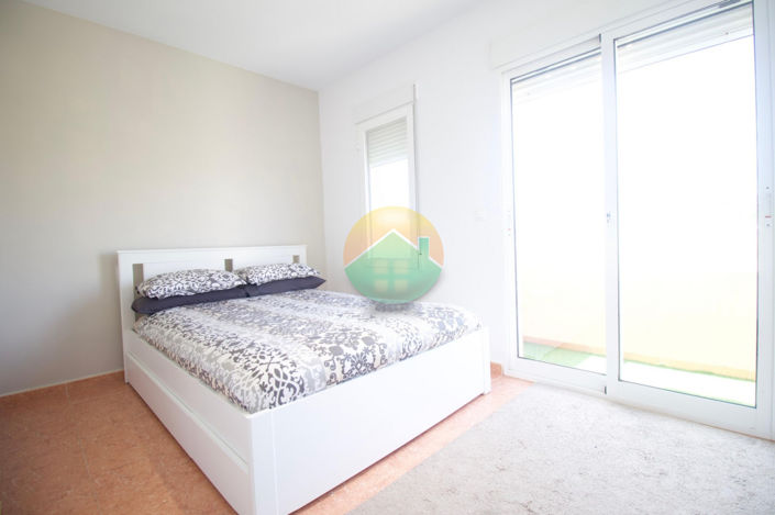 Image No.4-3 Bed Semi-Detached for sale