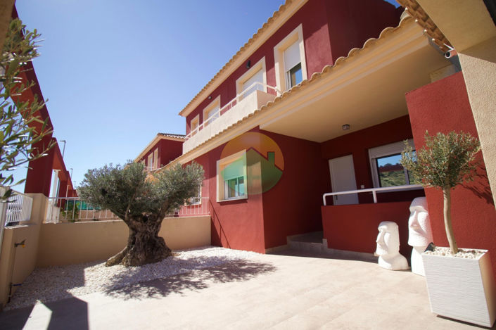 Image No.5-3 Bed Semi-Detached for sale
