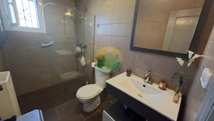 Image No.19-3 Bed Villa for sale
