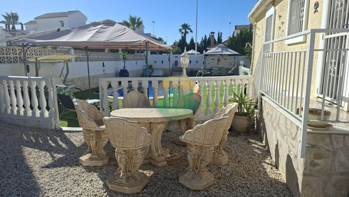 Image No.4-3 Bed Villa for sale