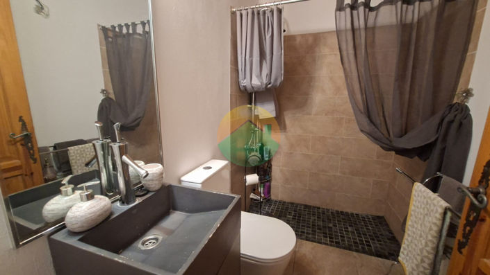 Image No.19-4 Bed House for sale