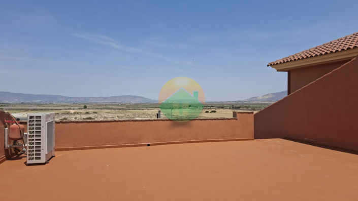 Image No.26-4 Bed House for sale