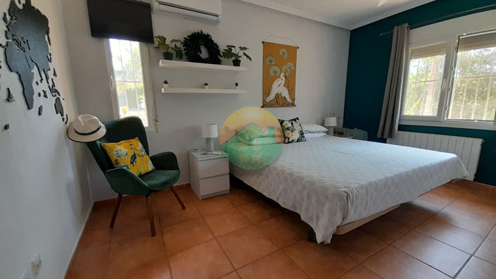 Image No.18-4 Bed Villa for sale