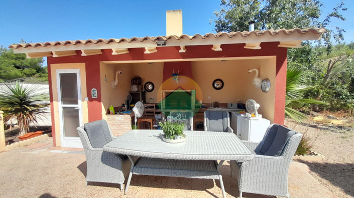 Image No.2-4 Bed Villa for sale