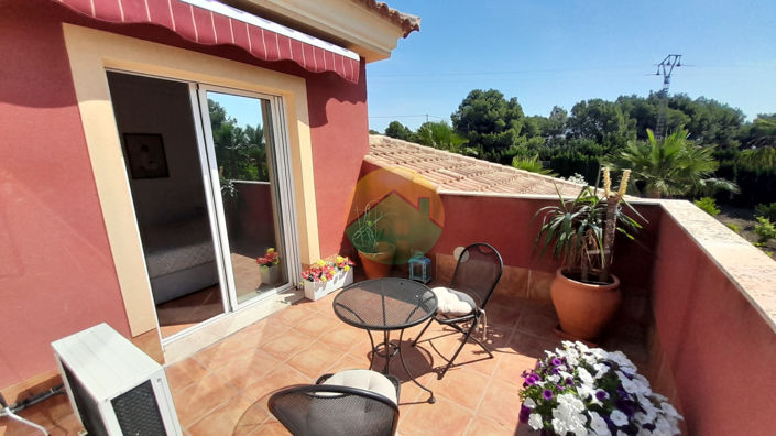 Image No.24-4 Bed Villa for sale