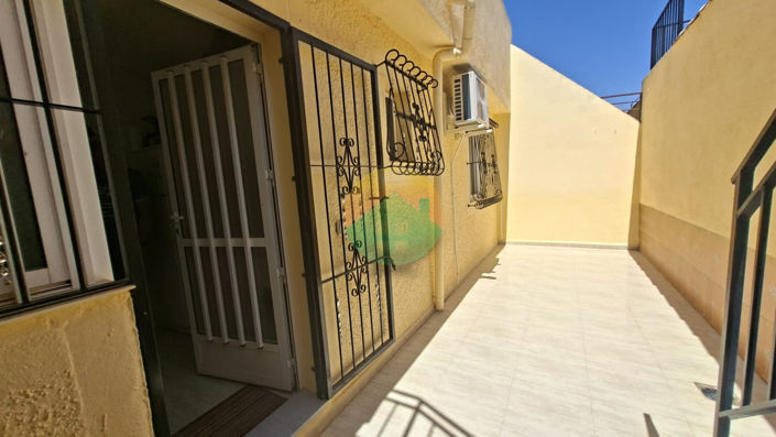 Image No.21-2 Bed House for sale
