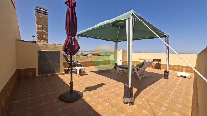 Image No.7-2 Bed House for sale