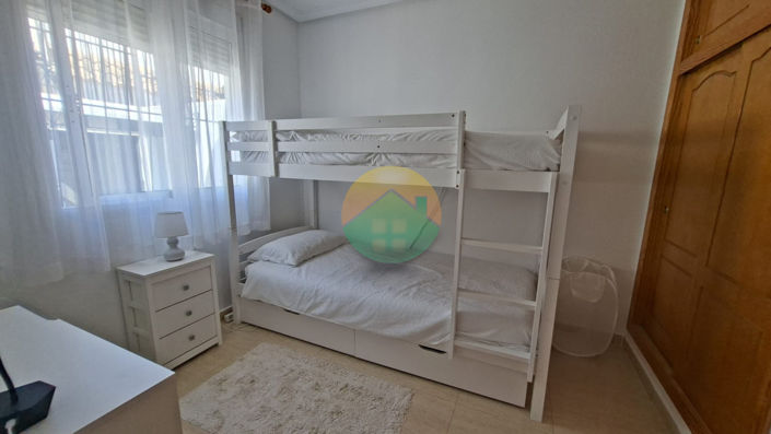 Image No.20-2 Bed House for sale