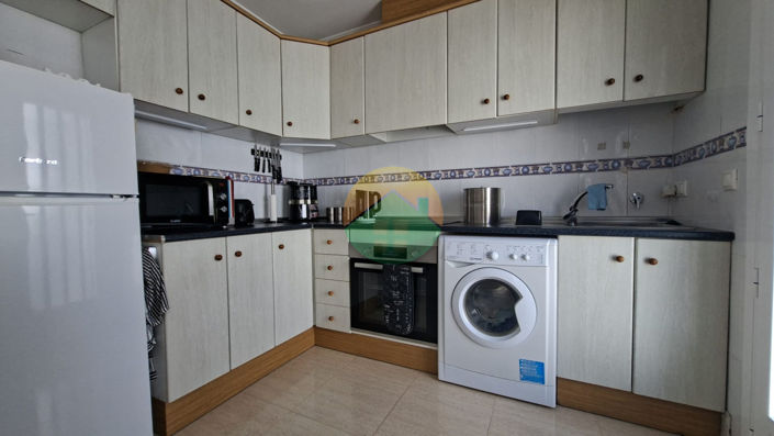 Image No.6-2 Bed House for sale