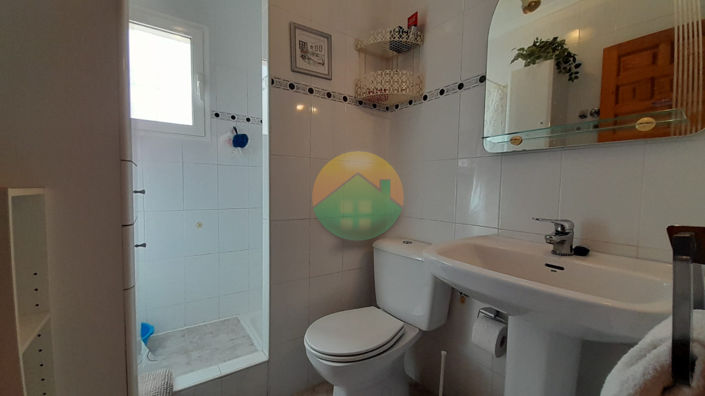 Image No.20-2 Bed Semi-Detached for sale