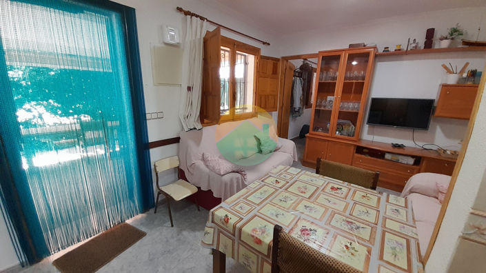 Image No.15-2 Bed House for sale