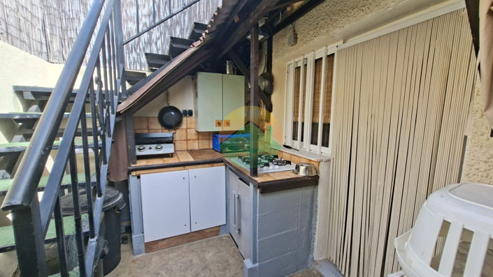 Image No.17-2 Bed House for sale