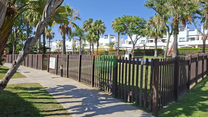 Image No.20-3 Bed Apartment for sale