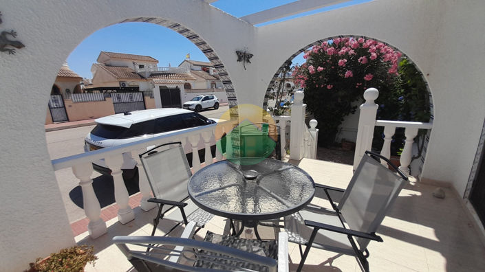 Image No.10-2 Bed House for sale
