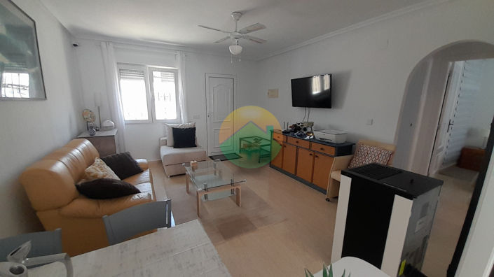 Image No.12-2 Bed House for sale