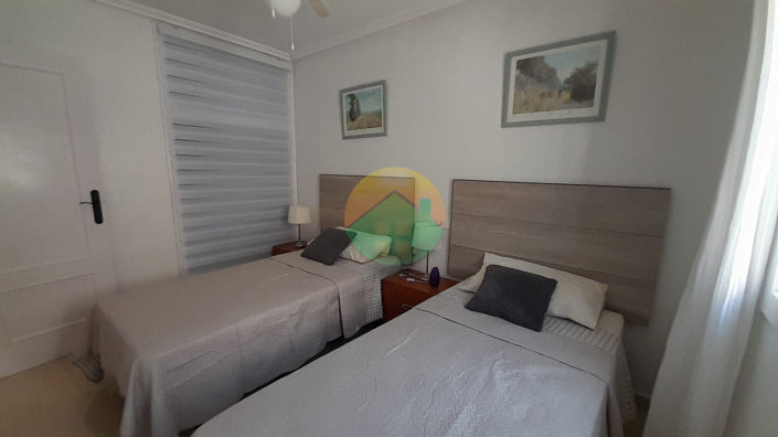 Image No.19-2 Bed House for sale