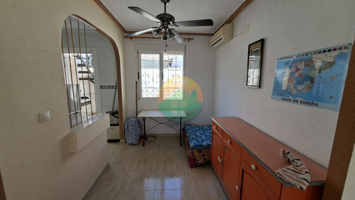 Image No.15-2 Bed Semi-Detached for sale