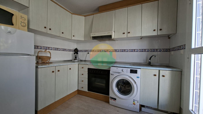 Image No.16-2 Bed Semi-Detached for sale