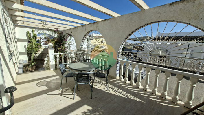 Image No.2-2 Bed Semi-Detached for sale