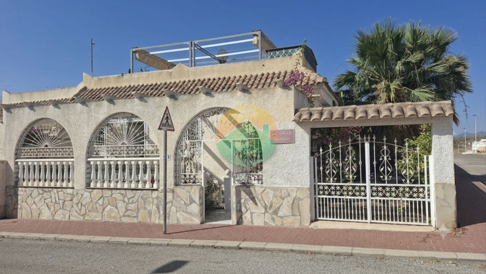Image No.7-2 Bed Semi-Detached for sale