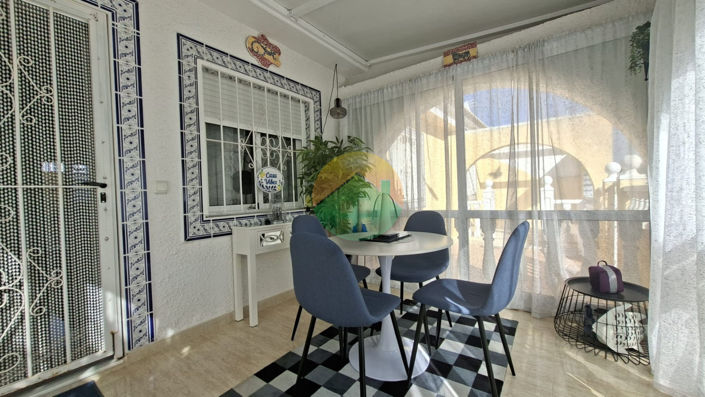 Image No.10-2 Bed House for sale