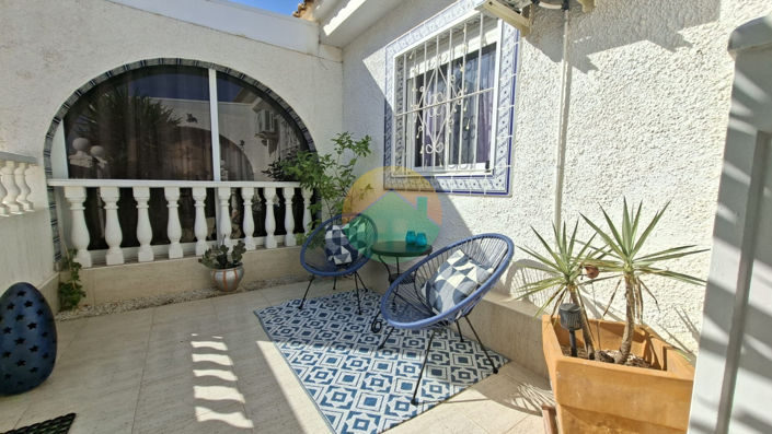 Image No.4-2 Bed House for sale