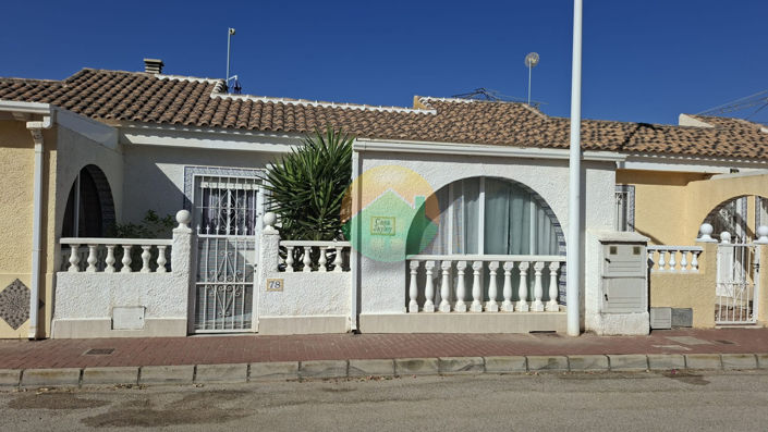 Image No.8-2 Bed House for sale