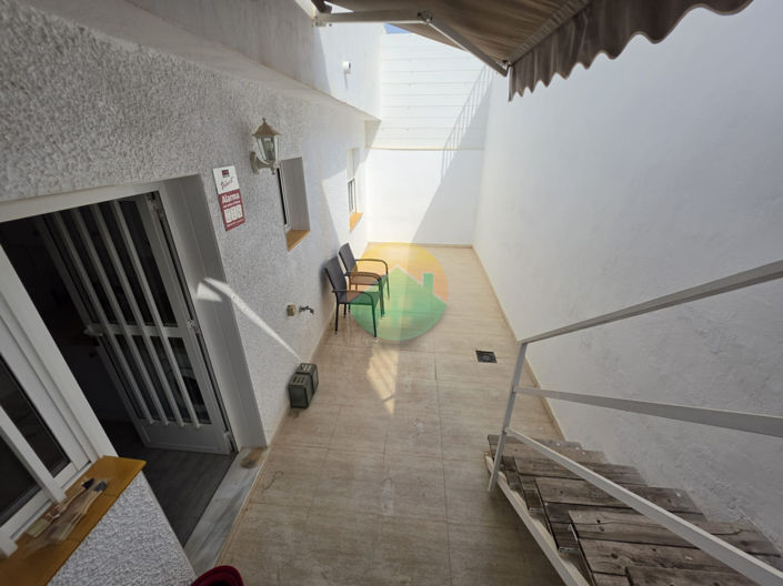 Image No.22-2 Bed House for sale